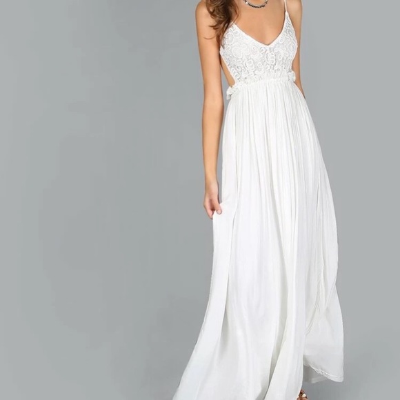 SHEIN Dresses & Skirts - Lace Overlay Backless Pleated Maxi Dress